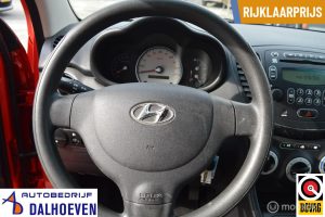 Hyundai i10 1.1 Active Cool bij Autobedrijf Dalhoeven in Albergen
