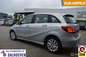 Mercedes-Benz B-Klasse 180 Ambition bij Autobedrijf Dalhoeven in Albergen