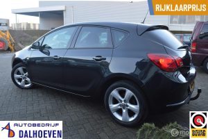 Opel Astra 1.4 Turbo Sport+ bij Autobedrijf Dalhoeven in Albergen